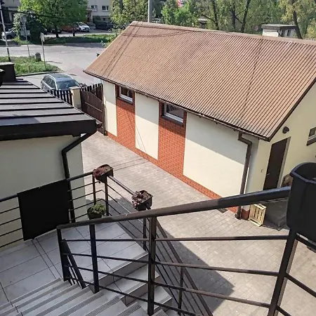 Saska Apartment *